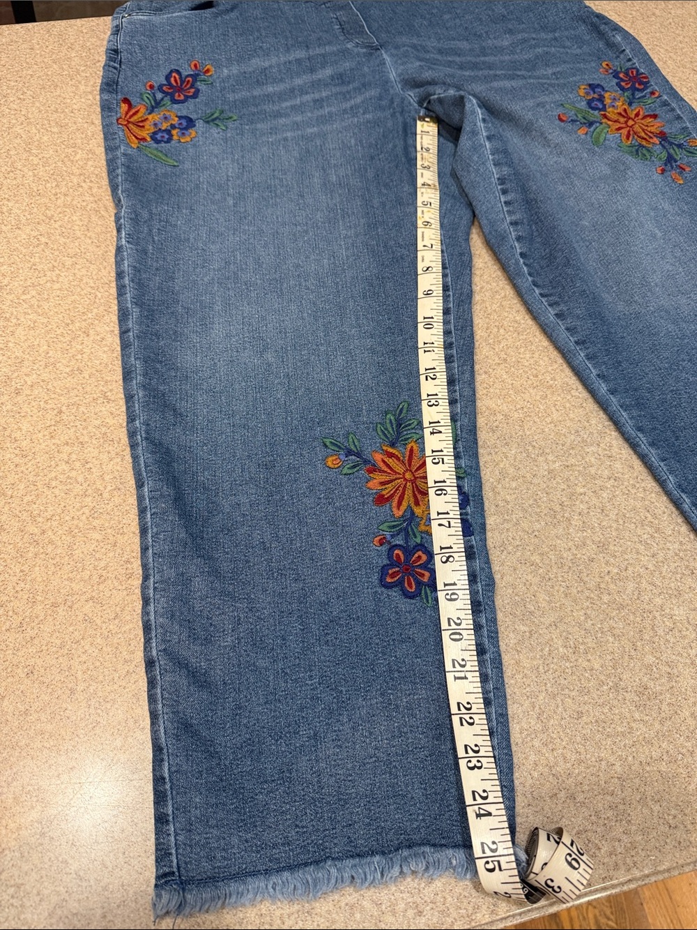 Alfred Dunner Blue Cropped Jeans with Colorful Floral Embroidery - Picture 6 of 7